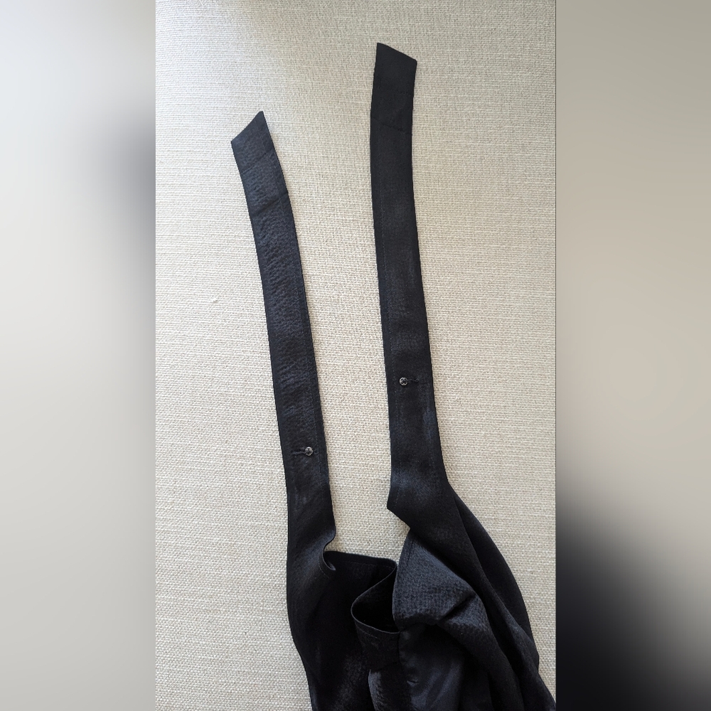 Vintage Y2K 2000s banana Republic 100% silk black halter dress - Picture 16 of 16